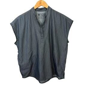 Figs Technical Rafaela Oversized Scrub Top Women's Size Small Graphite Gray